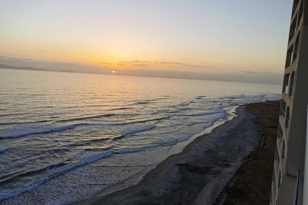 Апартаменти Paraiso En Rosarito A Pie De La Playa Екстер'єр фото